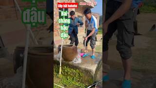 Clip Hài: hai chàng hậu đậu, xem không nhịn được cười hahaha....