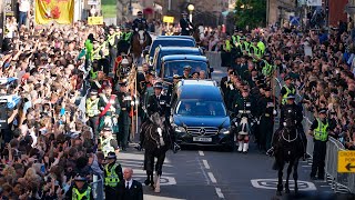 Charles leads procession of queen's coffin in Scotland