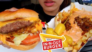 ASMR EATING IN & OUT 3x3 CHEESE BURGER ANIMAL STYLE FRIES CAR MUKBANG REAL EATING SOUNDS 먹방 TWILIGHT