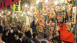 2017浅草・鷲神社の熊手売り場－４