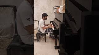 Dhanush Plays Piano ❤️🎹 | Hey Ram | Nee Paartha Parvai |