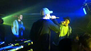 Atomique P.tah Con Source (HSC) - pecho live