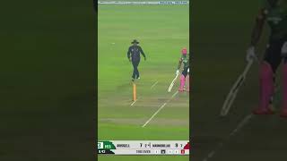 Amazing 🤩 double hit | Rare runout attempt | never to be repeated | Cricket 🏏 at its best