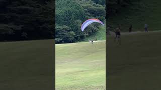 空飛ぶかっちゃんのパラグライダー体験，6年生女子