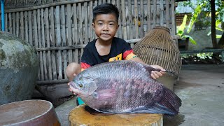 Chef Seyhak cook giant fish with confidence / It is called ear elephant fish