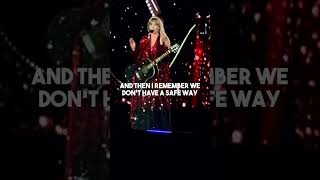 Awkward Moments Celebrities Face While Performing