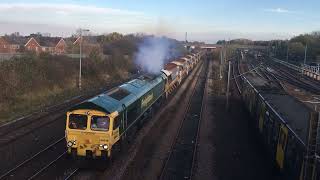 66546 and 66585 Pelaw engineering train 12/11/22