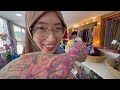 we visit the pink mosque which is famous on chinese social media i last ramadan day in malaysia