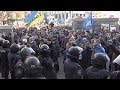 Kyiv split over the government and divided over Europe