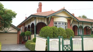 Marshall White: 52 Robinson Road, Hawthorn