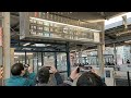 【フラップ式列車発車案内表示装置】🇯🇵京急川崎駅パタパタ🚃と撮り鉄たち