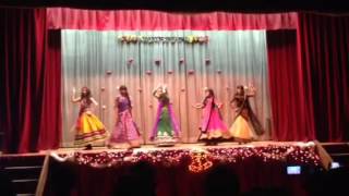 Maname va va by Grade 11 girls [ IISJ Winter Concert 2015]