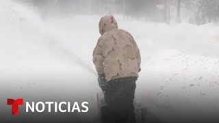 Las gélidas temperaturas que azotan desde Nebraska hasta Carolina del Norte ya provocan caos