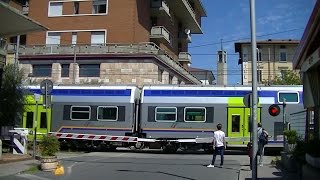 Spoorwegovergang Montecatini Terme (I) // Railroad crossing // Passaggio a livello