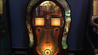 287.4 JukeBox. Wurlitzer. Mod 1080. 1946.