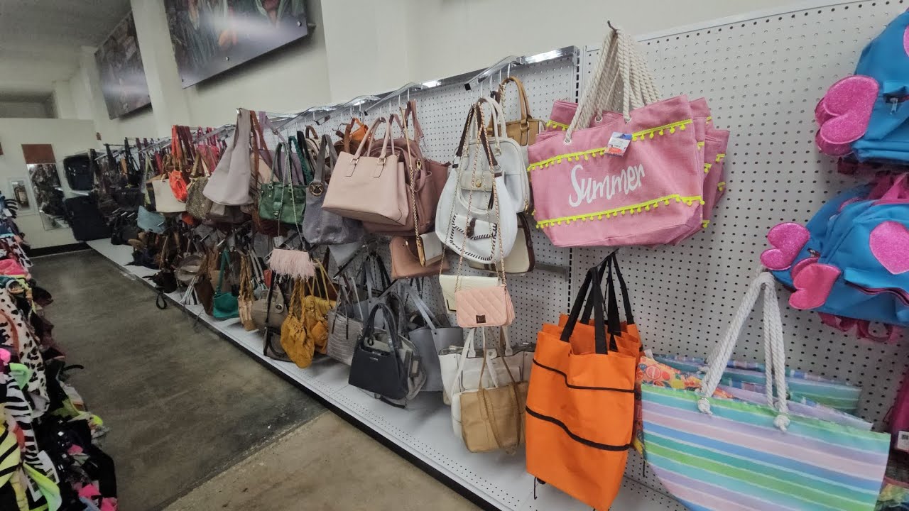 Goodwill Purse Superstore Thrift With Me Youtube