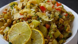 Masala Chana Chaat || Chaat Recipe in Urdu - Hindi || Pakistani Food Recipes || Indian Food Recipes