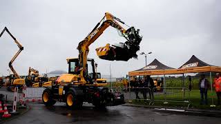 JCB Hydradig Pothole Pro