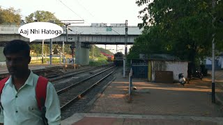 12490-Dadar Western Bikaner Express At Full Speed Horning On Man Skip Dahanu Road