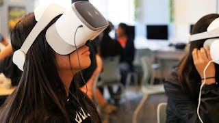 Students Discover Passion and Wonder Diving in the Ocean with VR