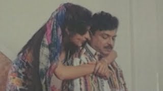 Naresh And Nivedita Jain Love Scenes || Movie Express