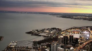 TIMELAPSE | Moon's shadow moves over Lake Ontario during solar eclipse