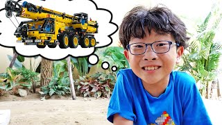 Crane Truck Toy Assembly with Lego Technic Toy Activity