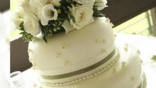 How To Select A Wedding Cake For An Informal Wedding