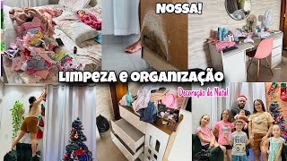 FAXINA NO QUARTO, NÃO ACREDITO QUE MOFOU, MAVIE PERDEU TODAS AS ROUPAS | MONTAMOS A ÁRVORE DE NATAL