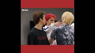 Yuta hugging Mark \u0026 Haechan - 221026 #markhyuck #맠동 #marklee #haechan #yuta #nct127 #nct