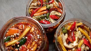 hai món củ cải ngâm nước mắn. khô và tươi.