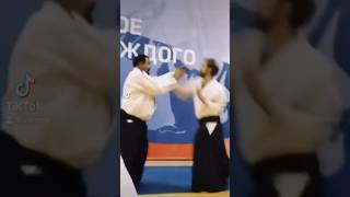 Идеальное ирими моего Сэнсея 🥋💪🏻 Пытаюсь научиться 🙏🏻 #айкидо #aikido