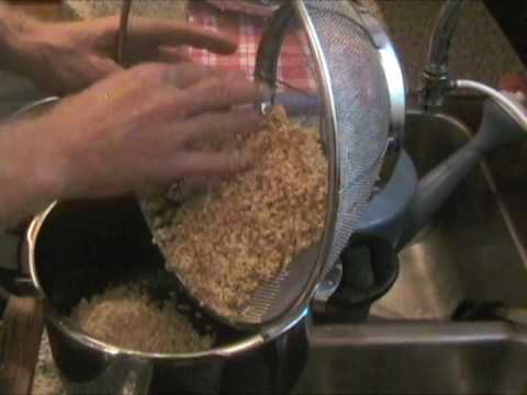 How To Cook Brown Rice in a Pressure Cooker • 1 of 2 How To Cook Brown Rice in a Pressure Cooker • 1 of 2