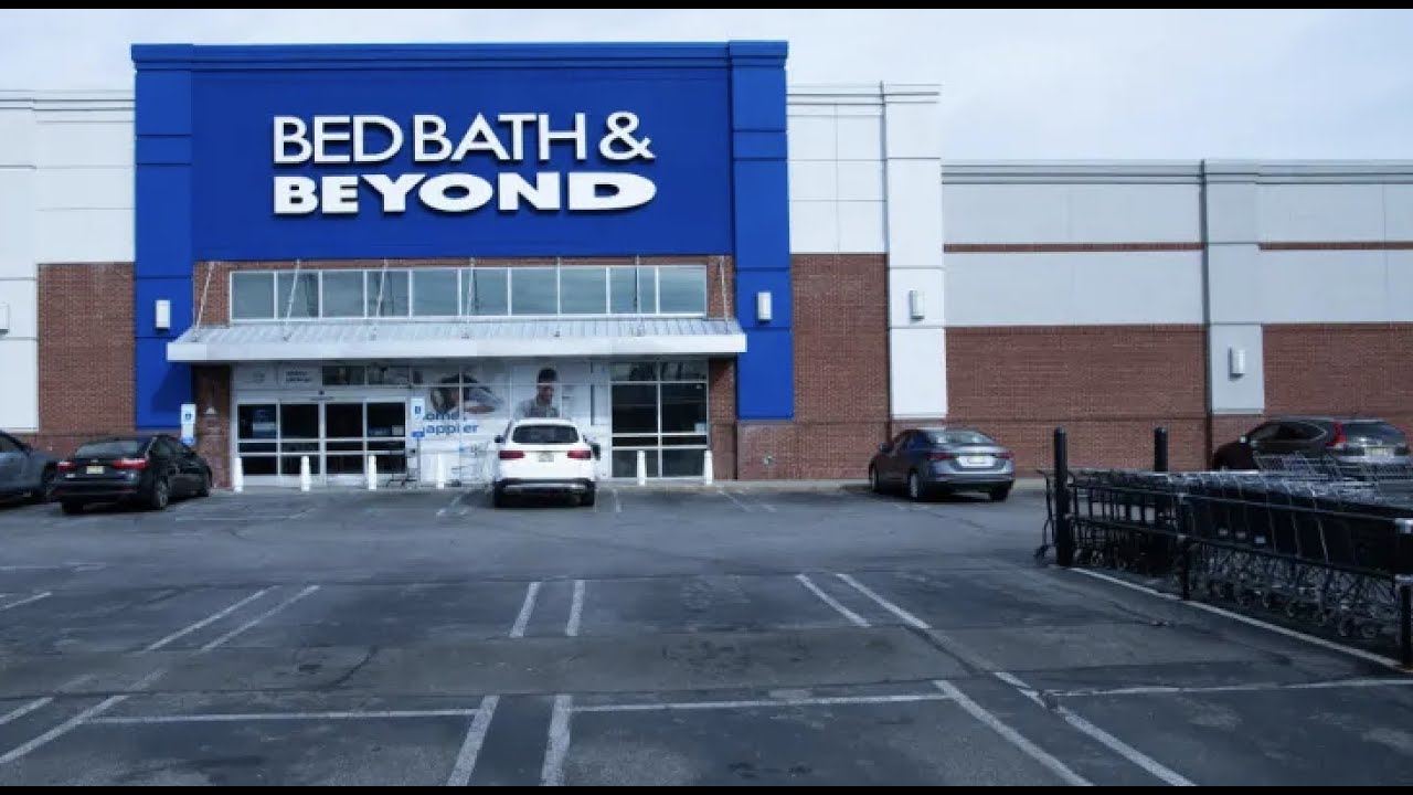 Breaking News: Bed Bath & Beyond Files For Chapter 11 Bankruptcy - YouTube