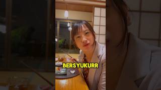 Istri Jepang bersyukur masih bisa makan enak 😁