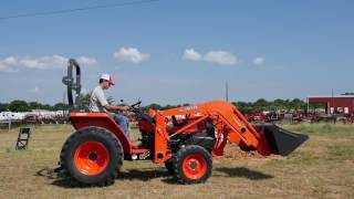 Demo Video of Kubota L2800 Tractor with Loader, 4x4