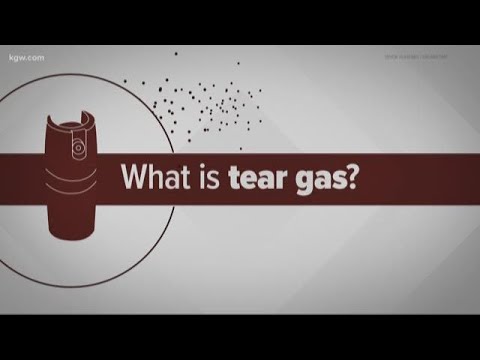 What is the difference between CS and CN gas?