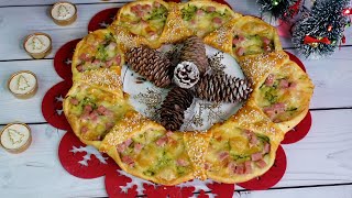 Puff Pastry. Appetizer Christmas wreath of puff pastry SIMPLE, FAST, SCENIC