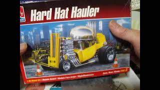 [フィルムカメラと世界に一台走るカーモデル] 1/20AMT[Hard Hat Hauler] by AIRES   #10枚撮り白黒フォトグラファー