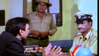 Ondu Koleya Sutta Scenes - Omprakash found the culprit and proves the case