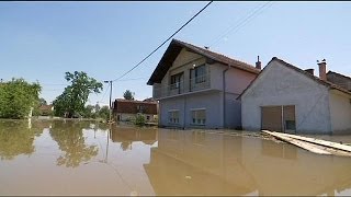 Hatalmas károk az árvíz sújtotta balkáni területeken