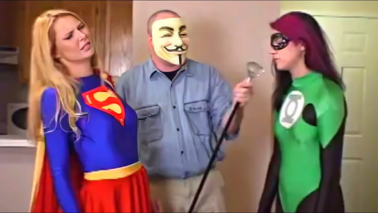 Green Lantern Super Heroine Aurora And Superwoman Hypnotized By The