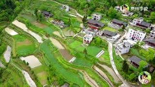 航拍贵州大山里，靠山吃山的农村生活场景，一般人待不下去