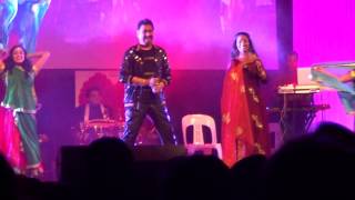 Kumar Sanu & Sadhana Sargam Live Sydney - Teri chunariya dil le gayi