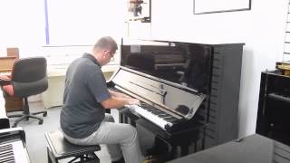 Yamaha UX pianos