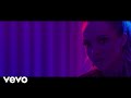 Danielle Bradbery - Worth It (Instant Grat Video)