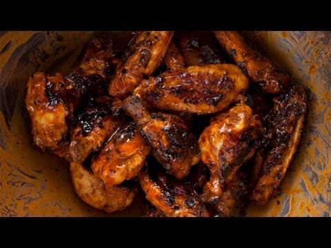 How to Make Easy Grilled Buffalo Wings - The Easiest Way How to Make Easy Grilled Buffalo Wings - The Easiest Way