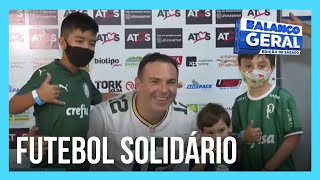 Futebol solidário reúne astros da TV, ex-jogadores e personalidades em SP