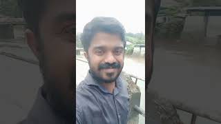 ഷൂട്ടിങ്ങിന്റെ ഒരു ഇടവേളയിൽ