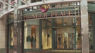 Downtown Portland retailers offer safety for holiday shoppers